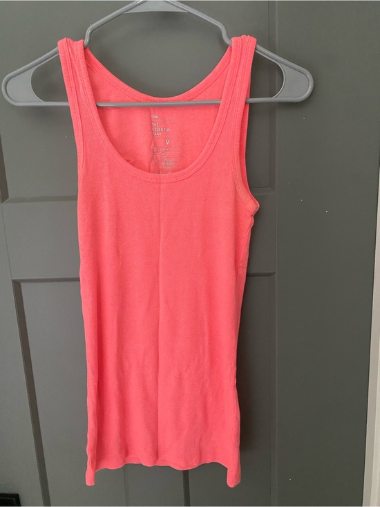GAP Tops - GAP Neon Pink Ribbed Tank Top - Women's
